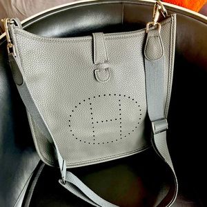 Lovely Hermes style Evelyne model handbag